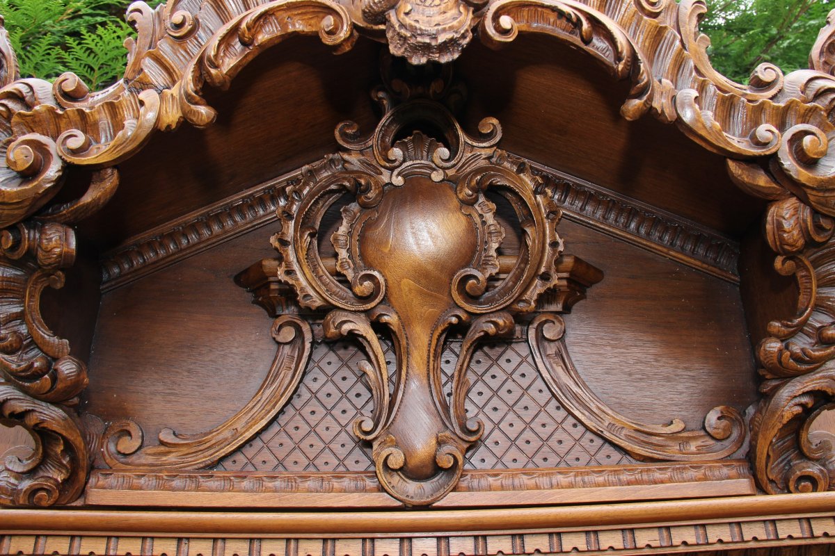 Книжный шкаф 19 век Викторианская