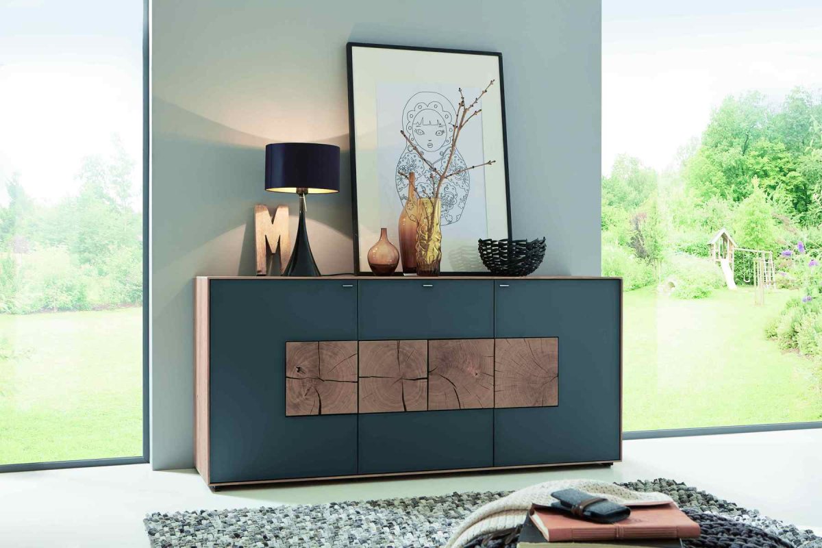 Комод-витрина со стеклом Модерн 17.04