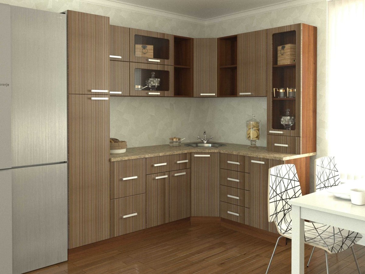 Угловая кухня с пеналом и холодильником