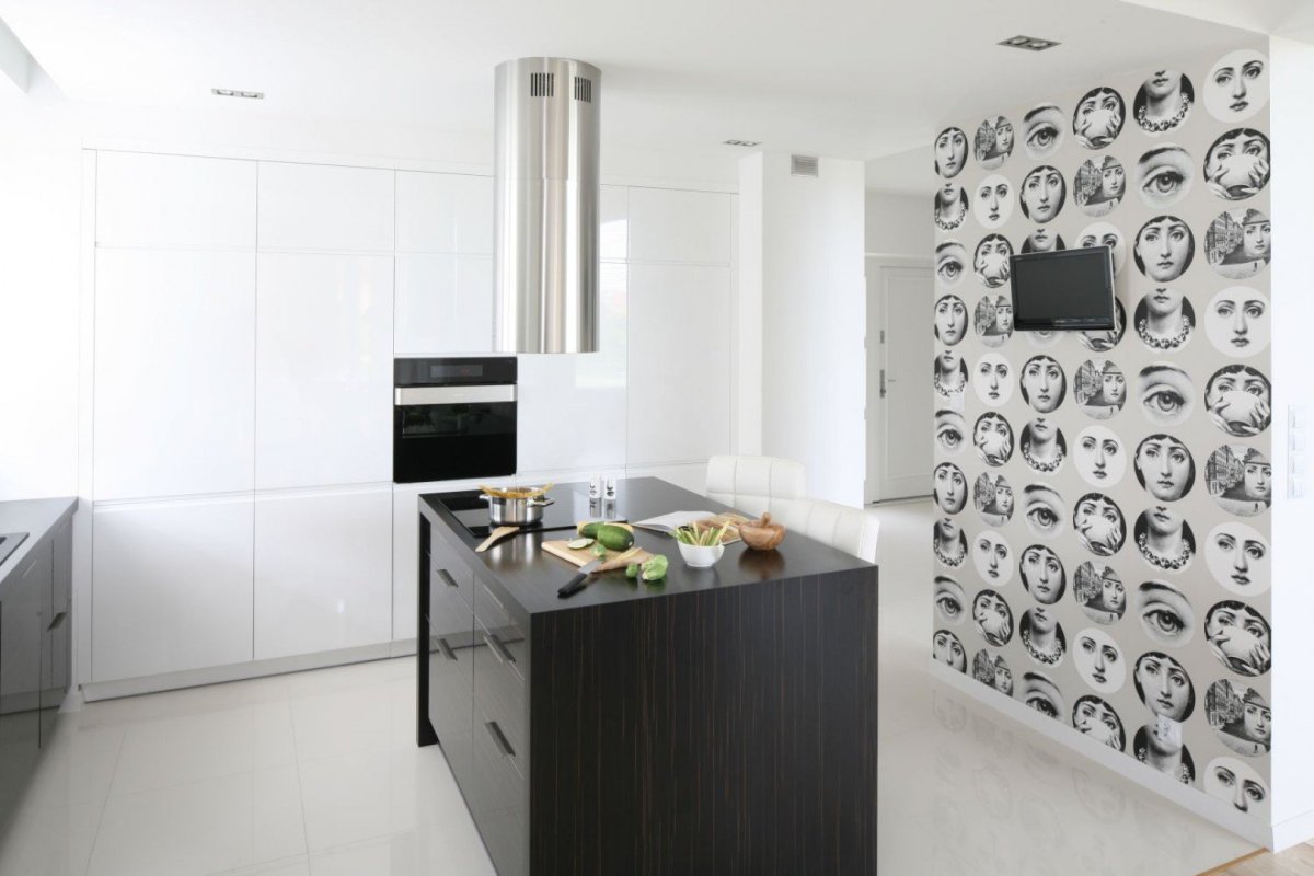 Телевизор на кухне