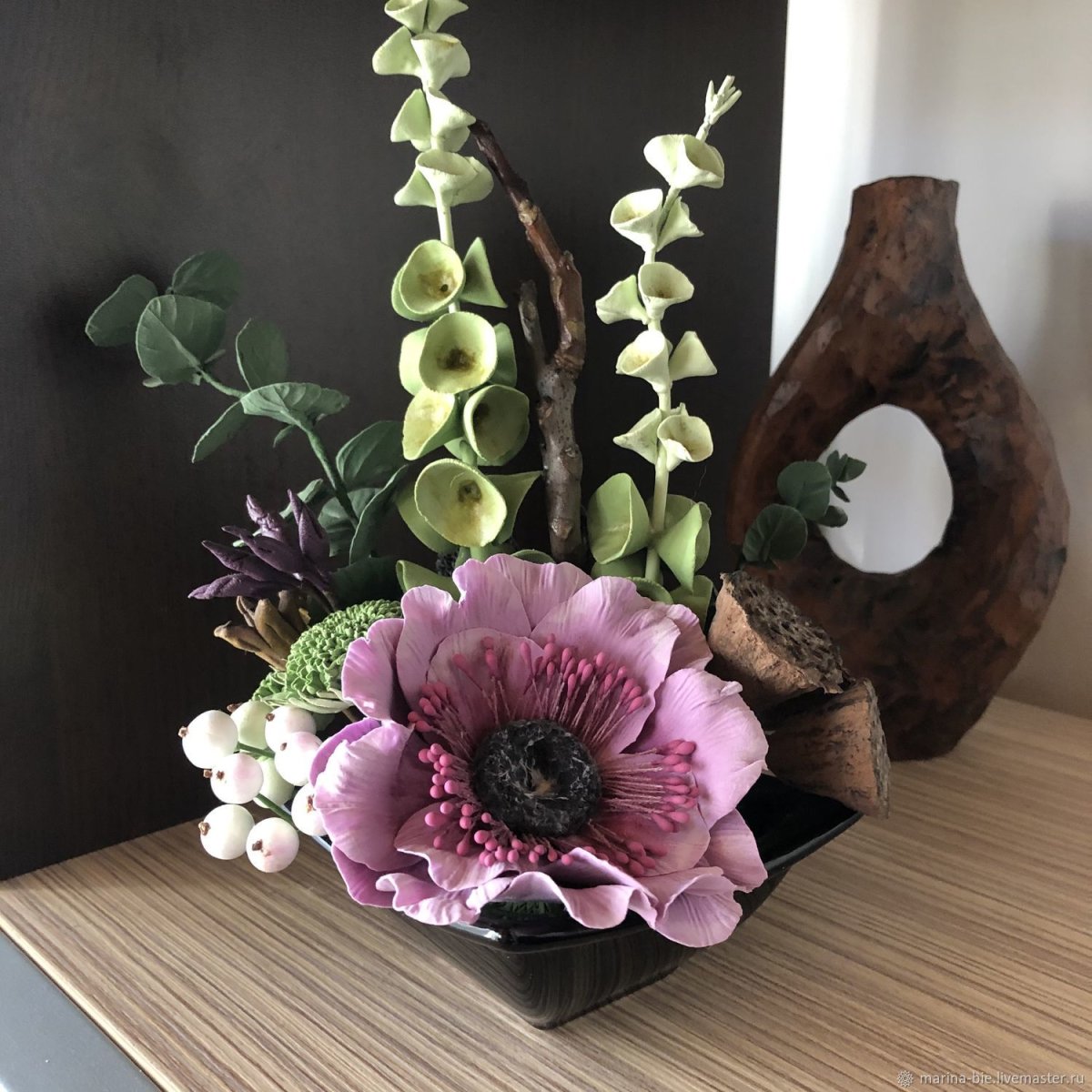 Искусственные цветы в интерьере