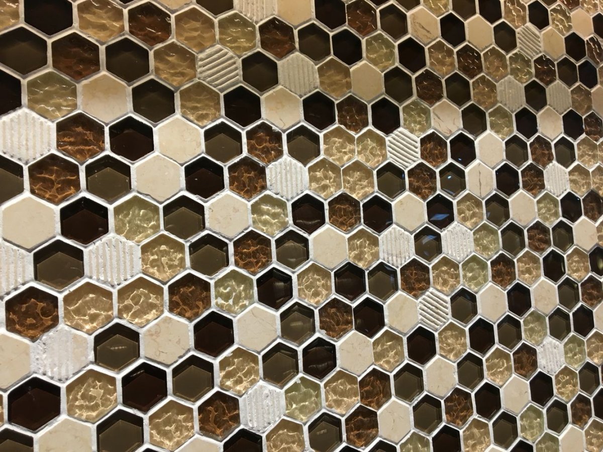 Плитка Гексагон и ламинат