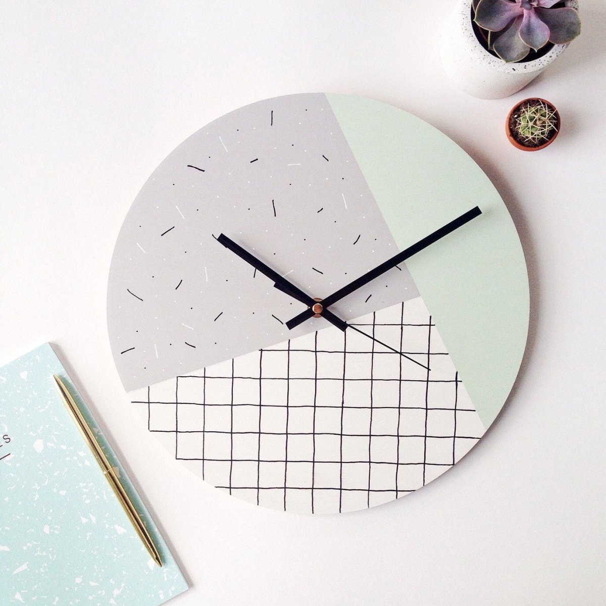 Часы Пинтерест