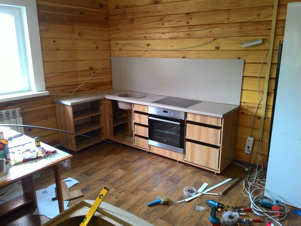 Кухня своими руками из мебельных панелей