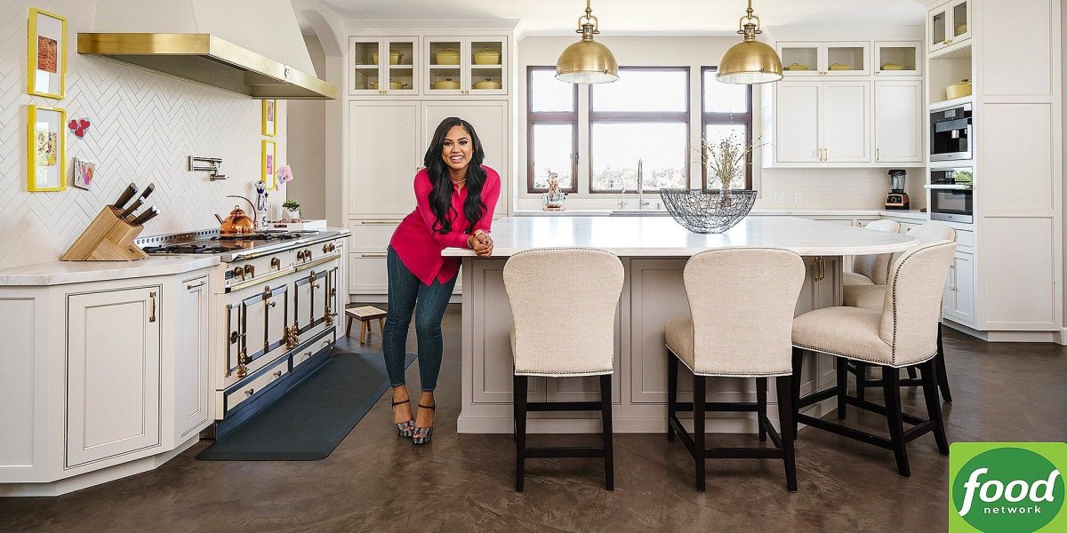 Анна Семенович на кухне