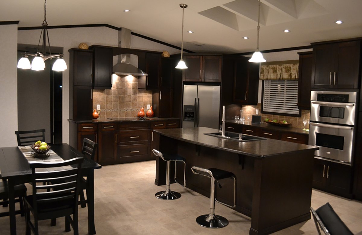 Дизайн кухни темной Россия