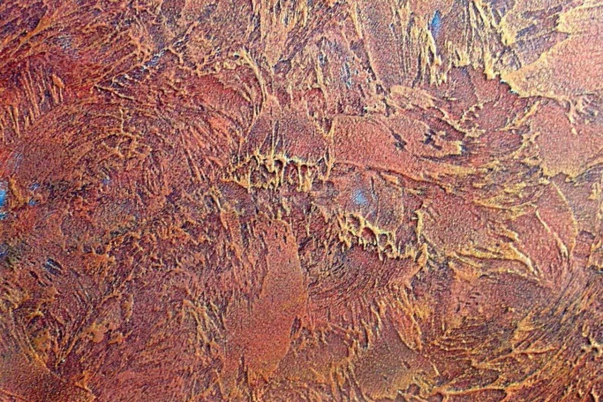 Горы на стене