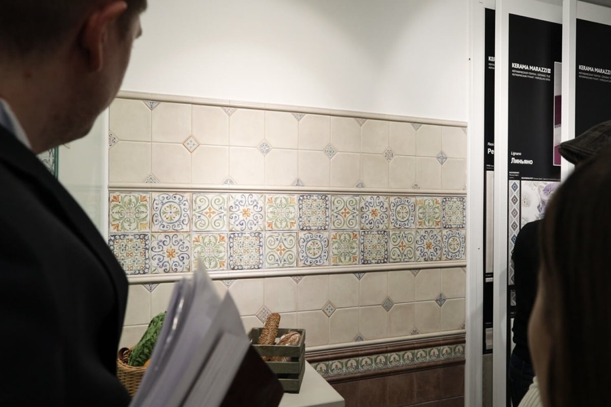 Плитика Керамогранитпол