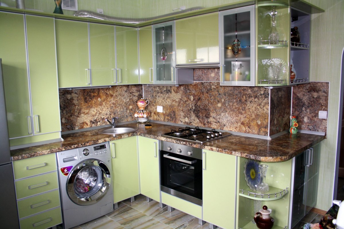 Кухни с фальшпанелями