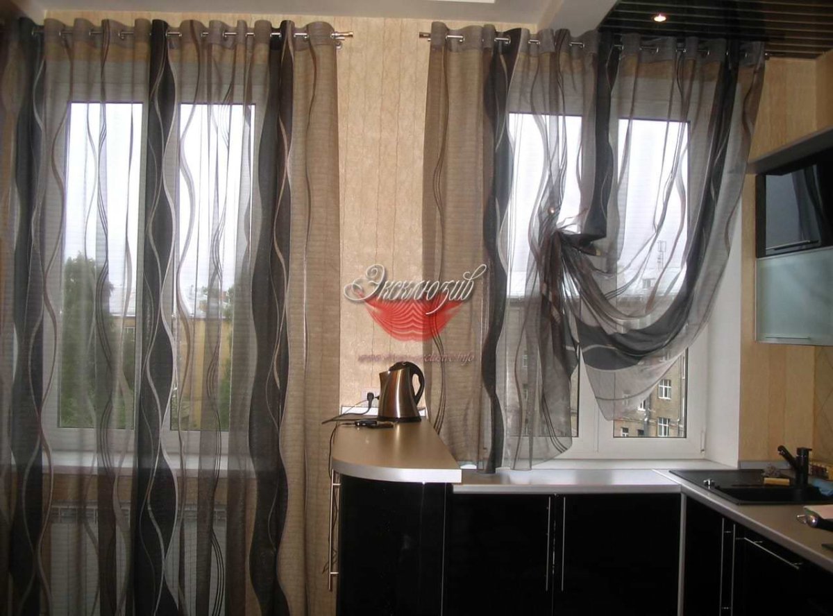 Серые шторы