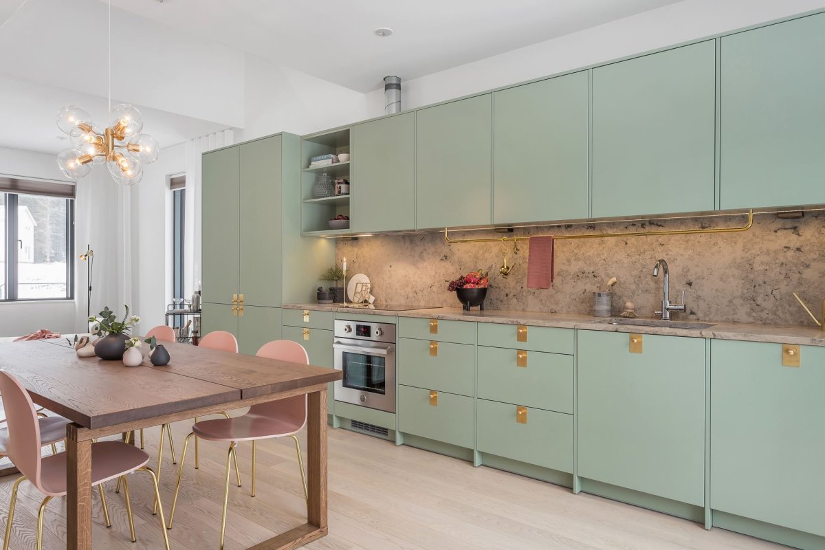 Сканди кухня зеленая