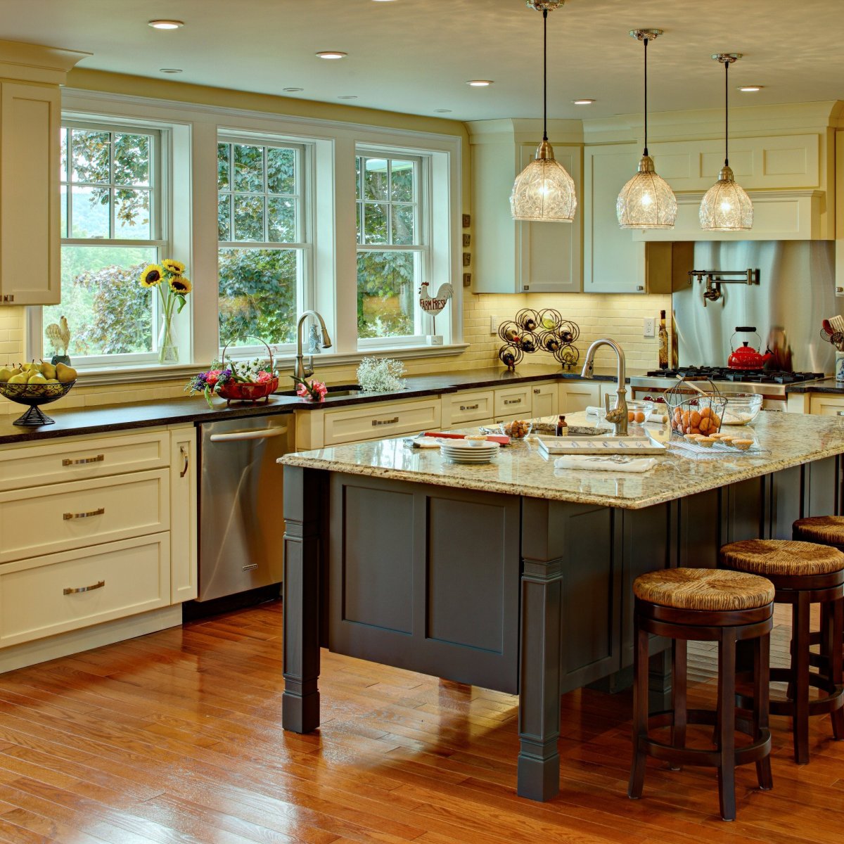 Кухонный остров с обеденной зоной икеа