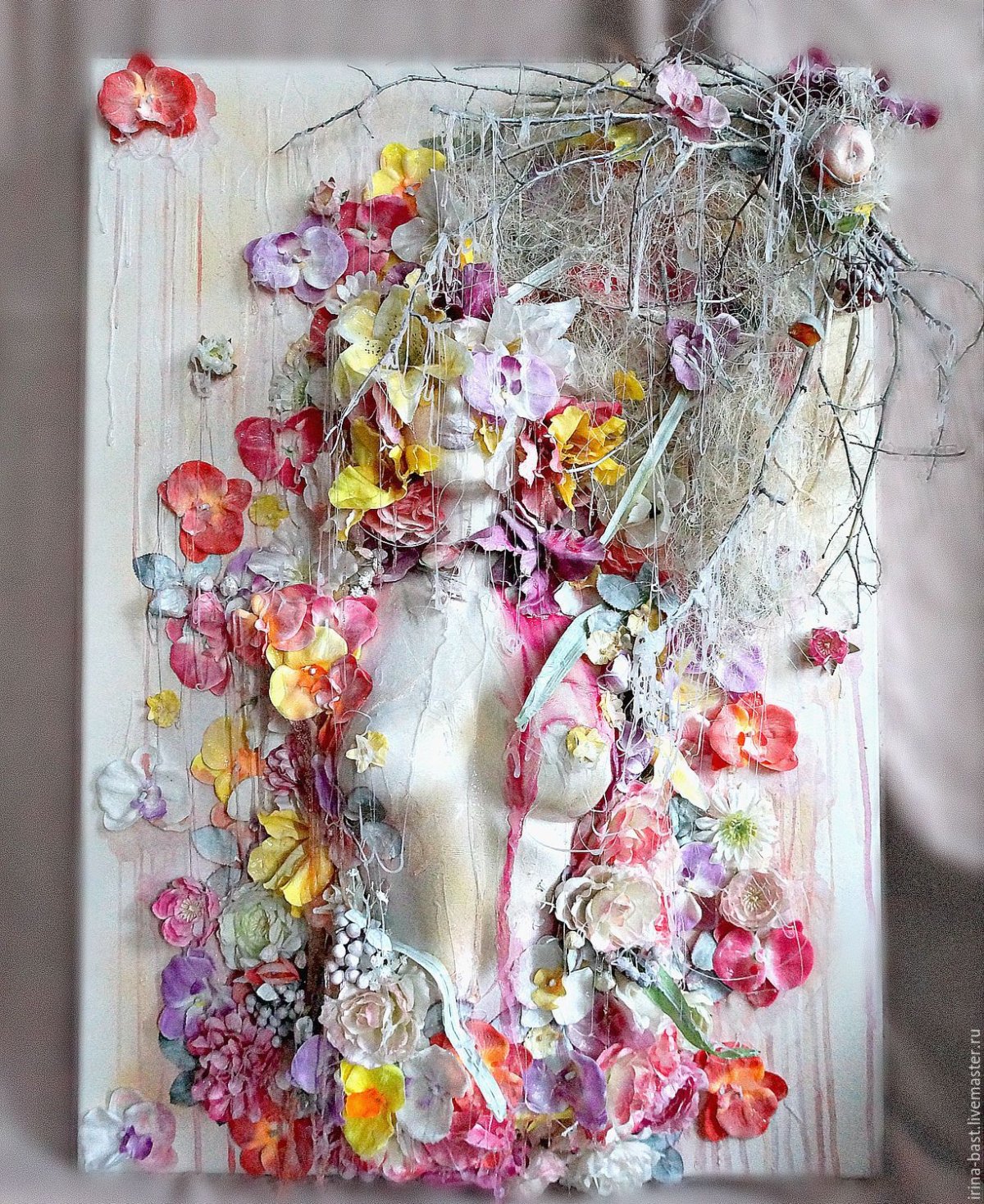 Панно из природного материала