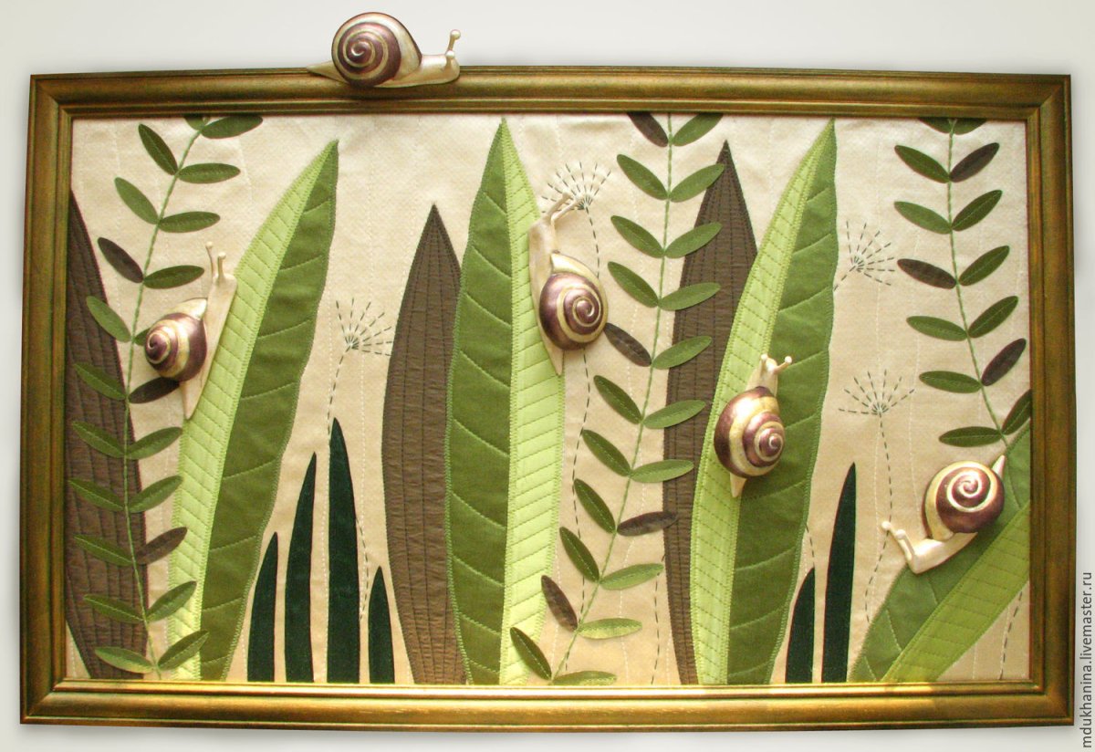 Панно из кожи