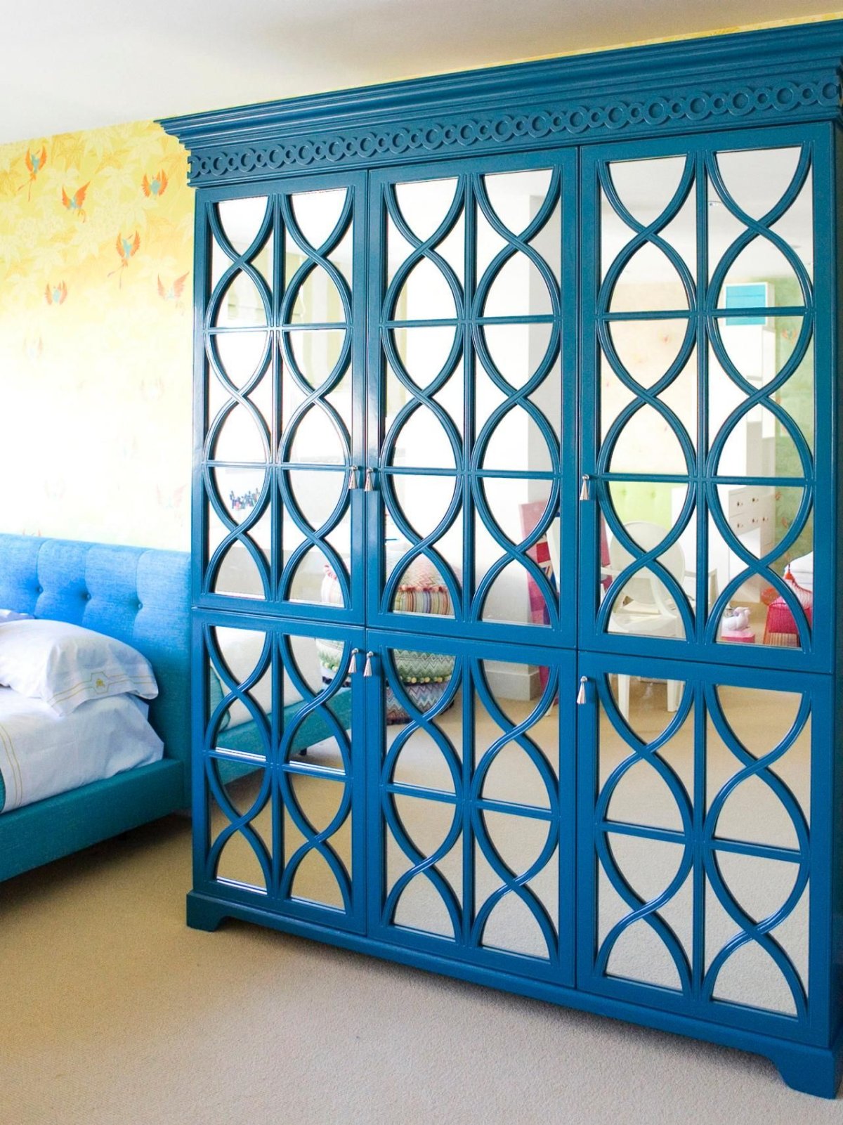 Кухня темно синяя матовая