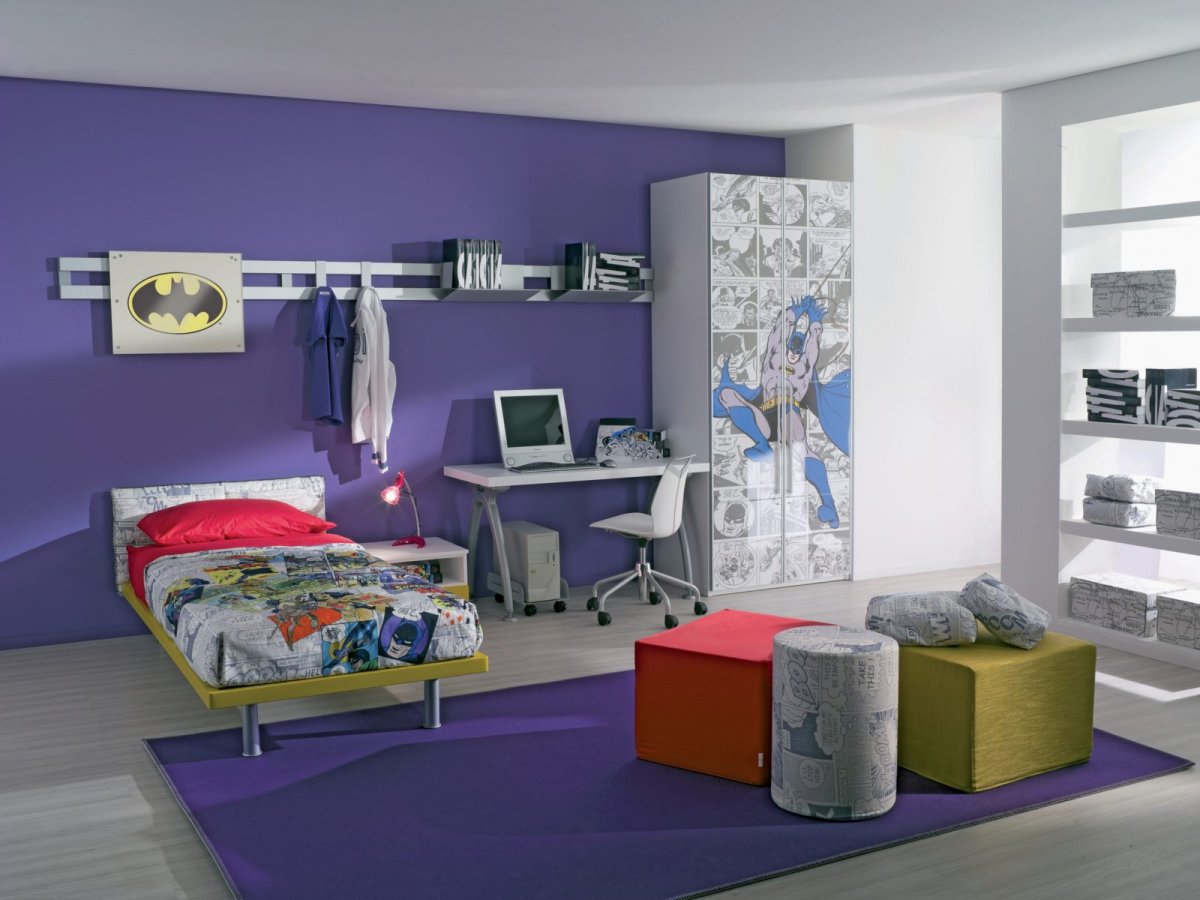 Роспись стен в комнате подростка