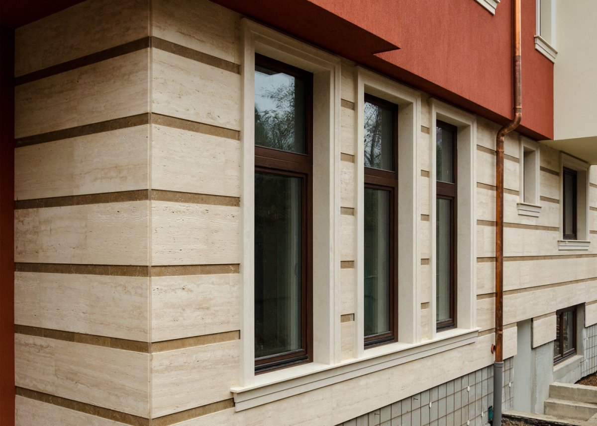 Травертин iz Travertin фасад