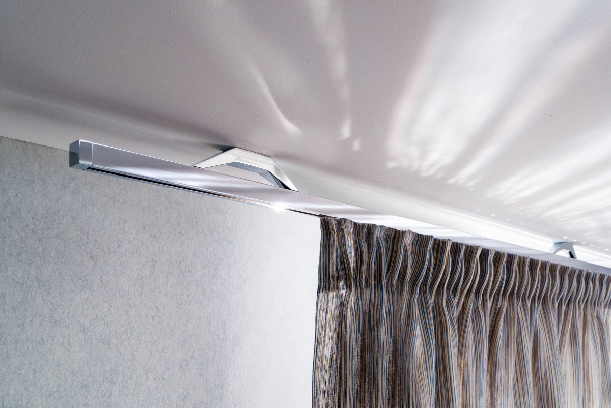 Потолочные крепления для штор