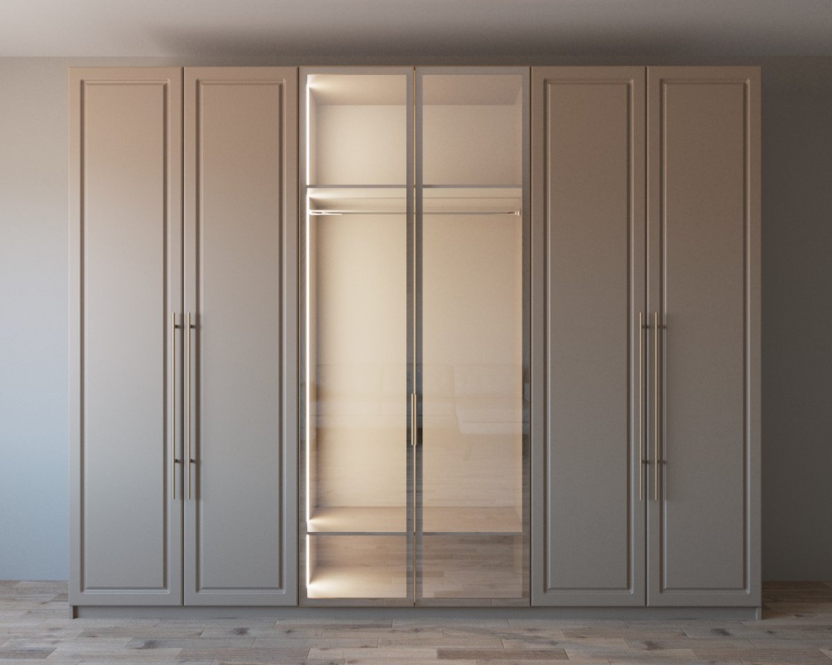 Шкаф в спальню с распашными дверями