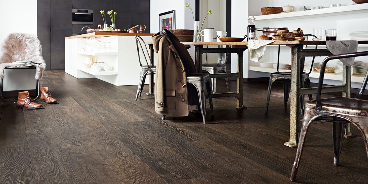 Паркетная доска «дуб темный»