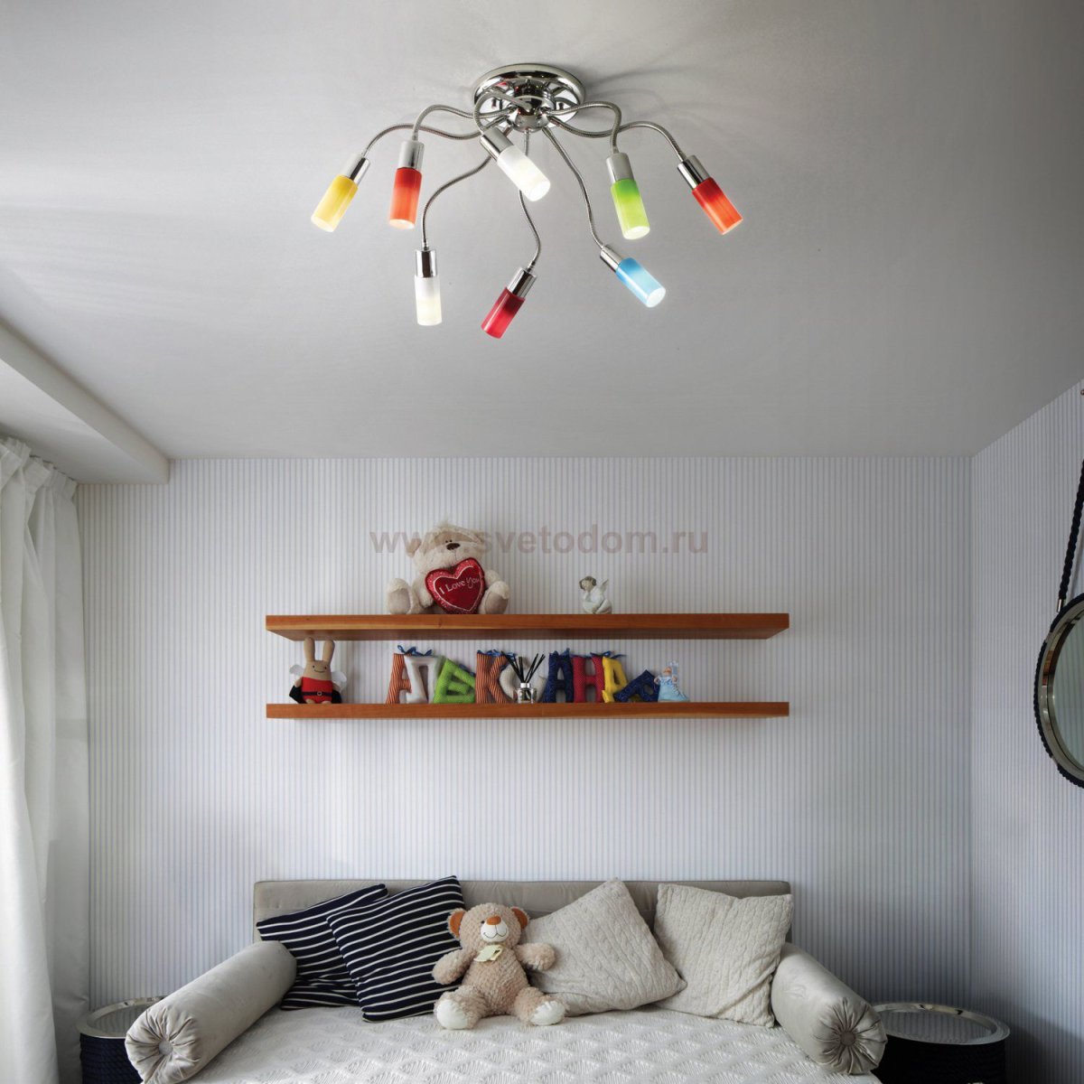 Люстра для детской комнаты