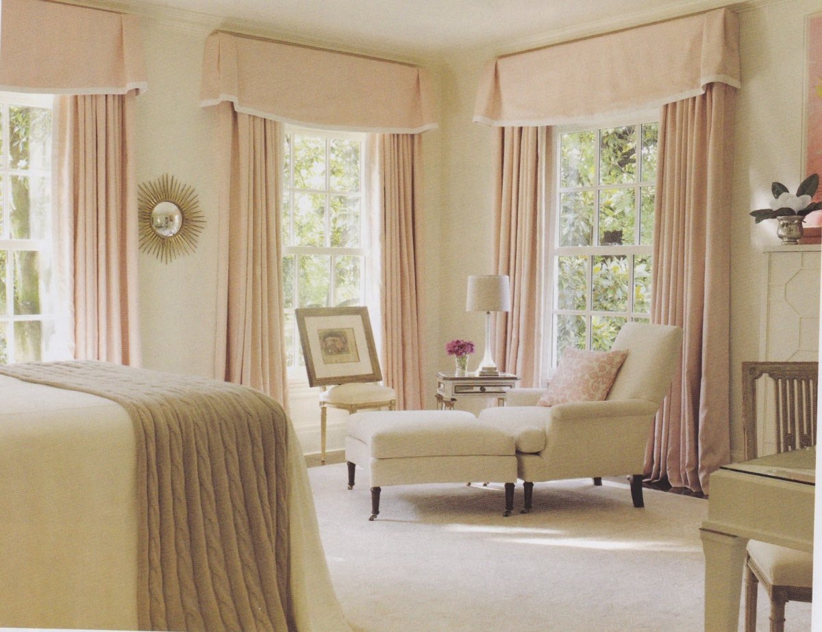 Цвет штор к бежевым обоям