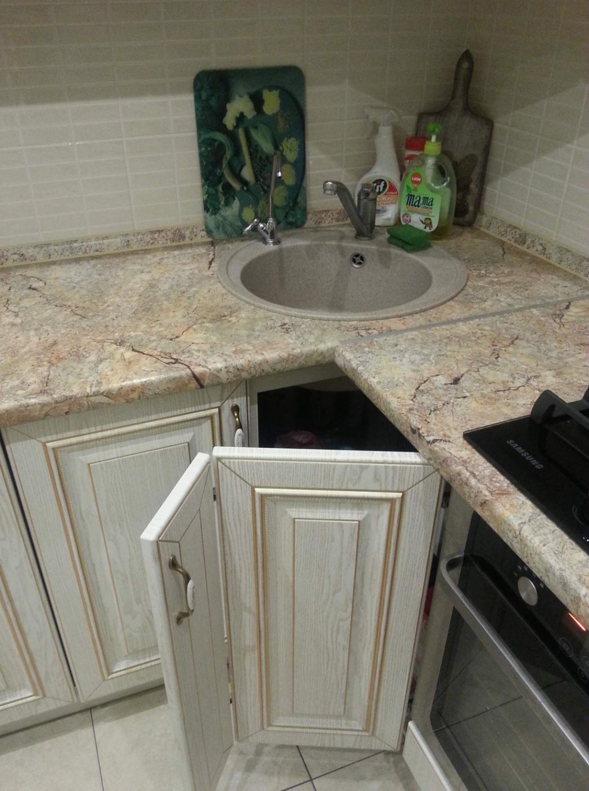 Круглая барная стойка