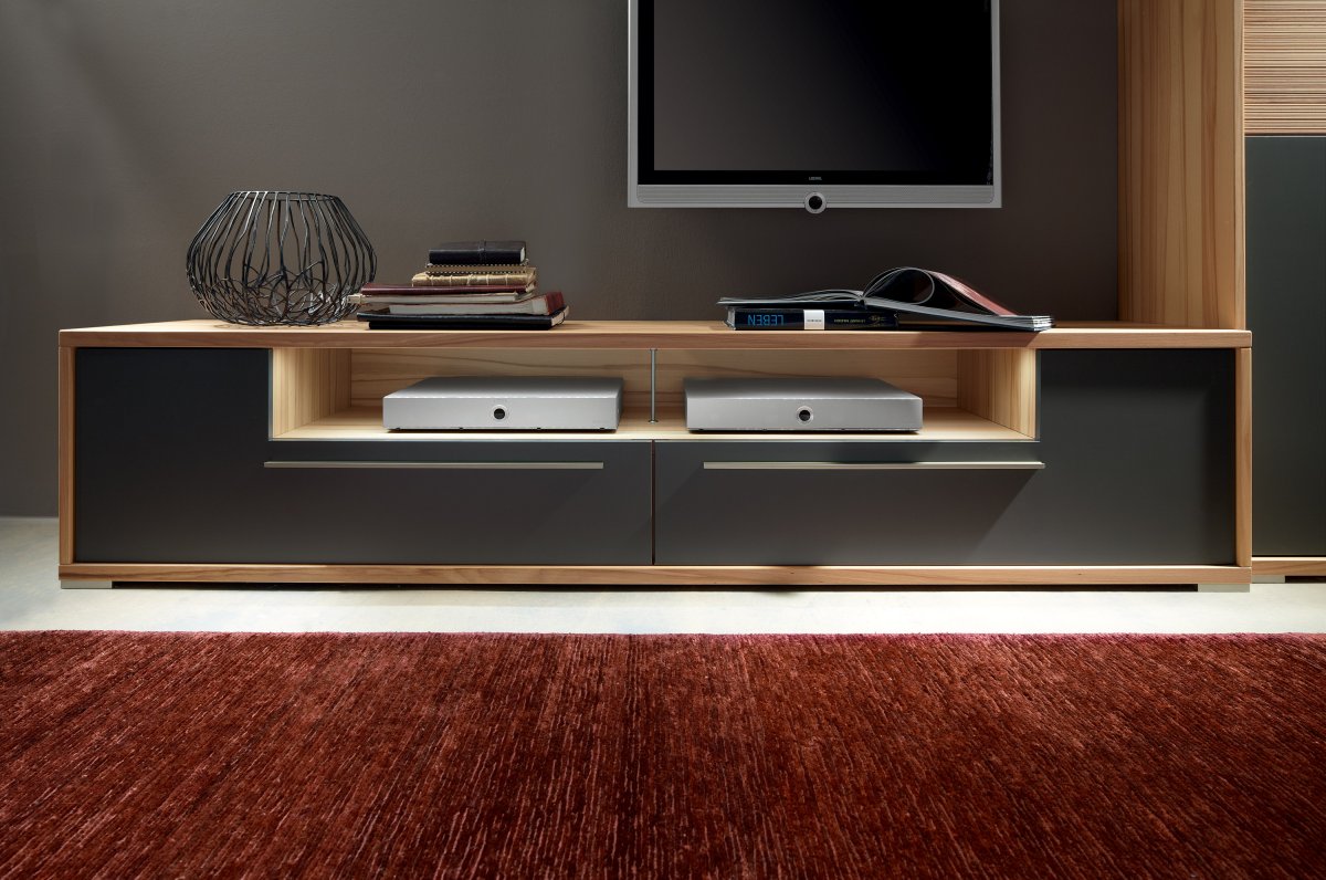 Панель под телевизор на стену с подсветкой