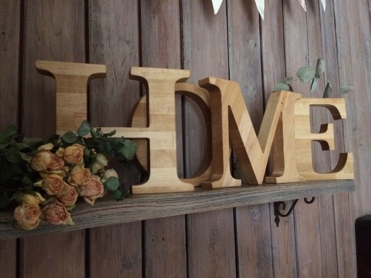 Спилы дерева в интерьере