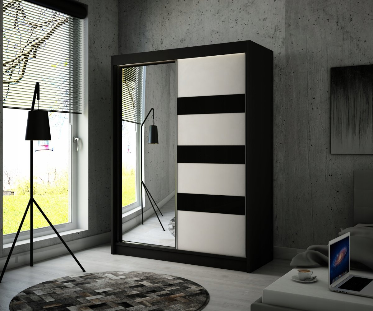 Черный шкаф купе в интерьере