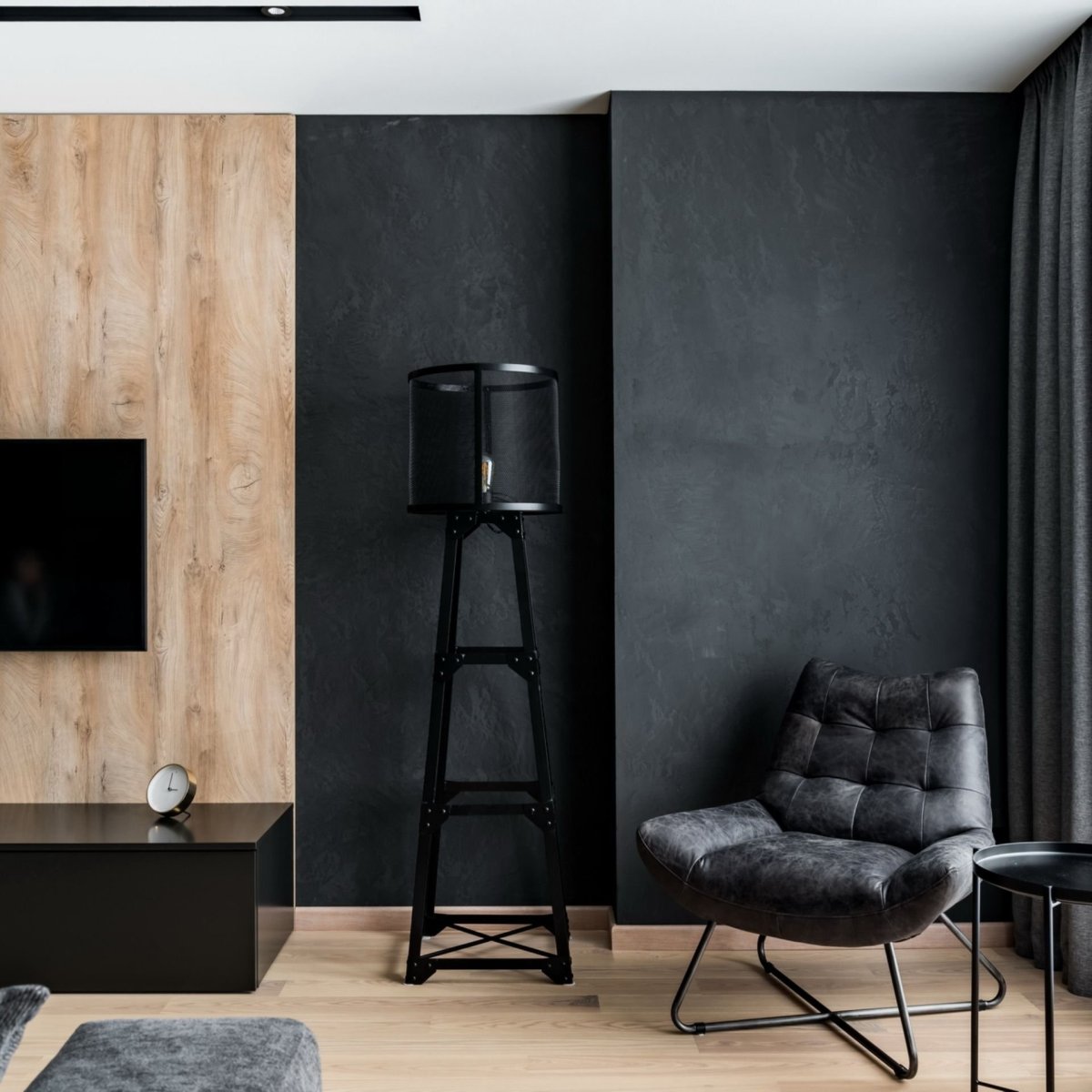 Евровуд плинтус PN 050