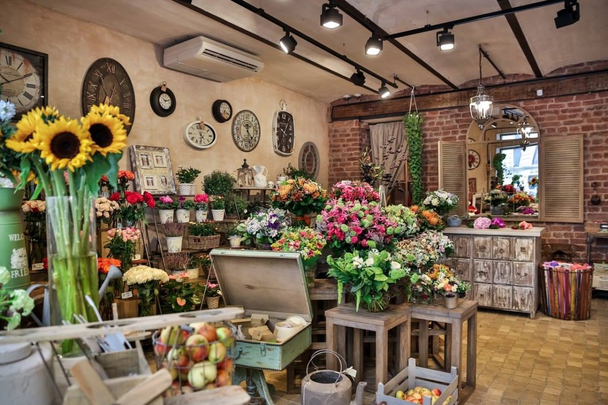 Витрина цветочного магазина