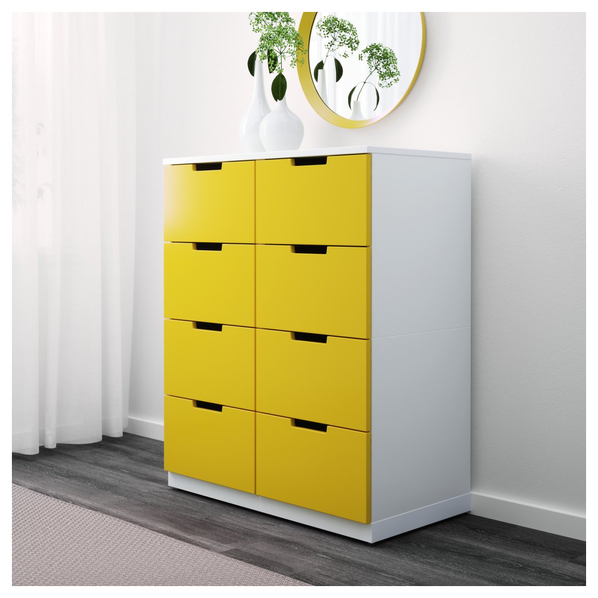 Желтый комод в интерьере