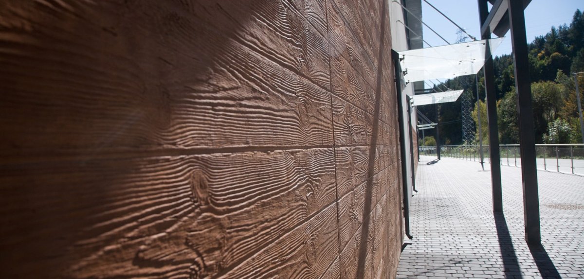 Декоративная штукатурка имитация дерева