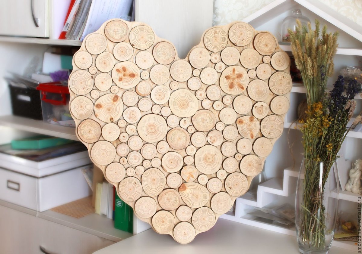 Необычные деревянные полки