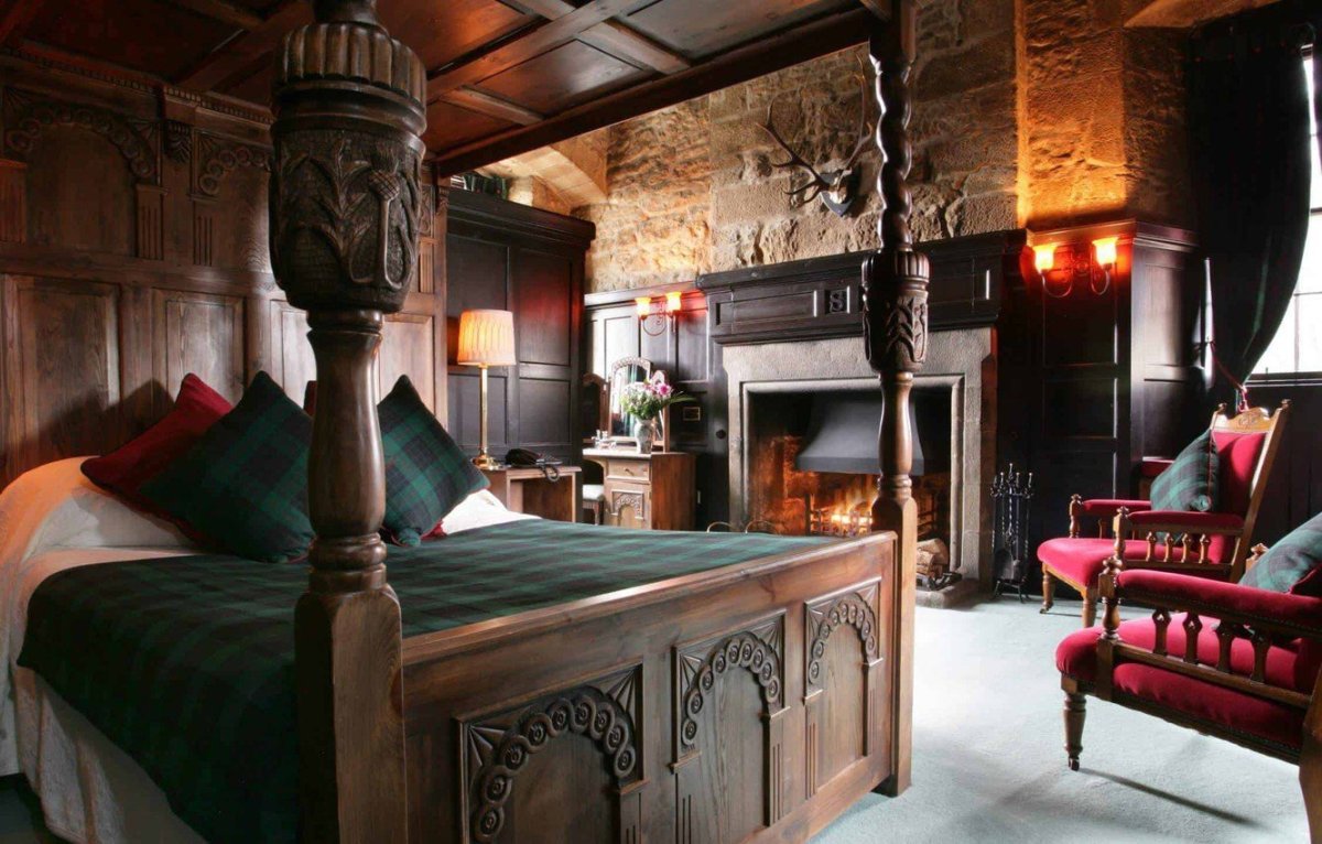 Замок Крэгивар внутри