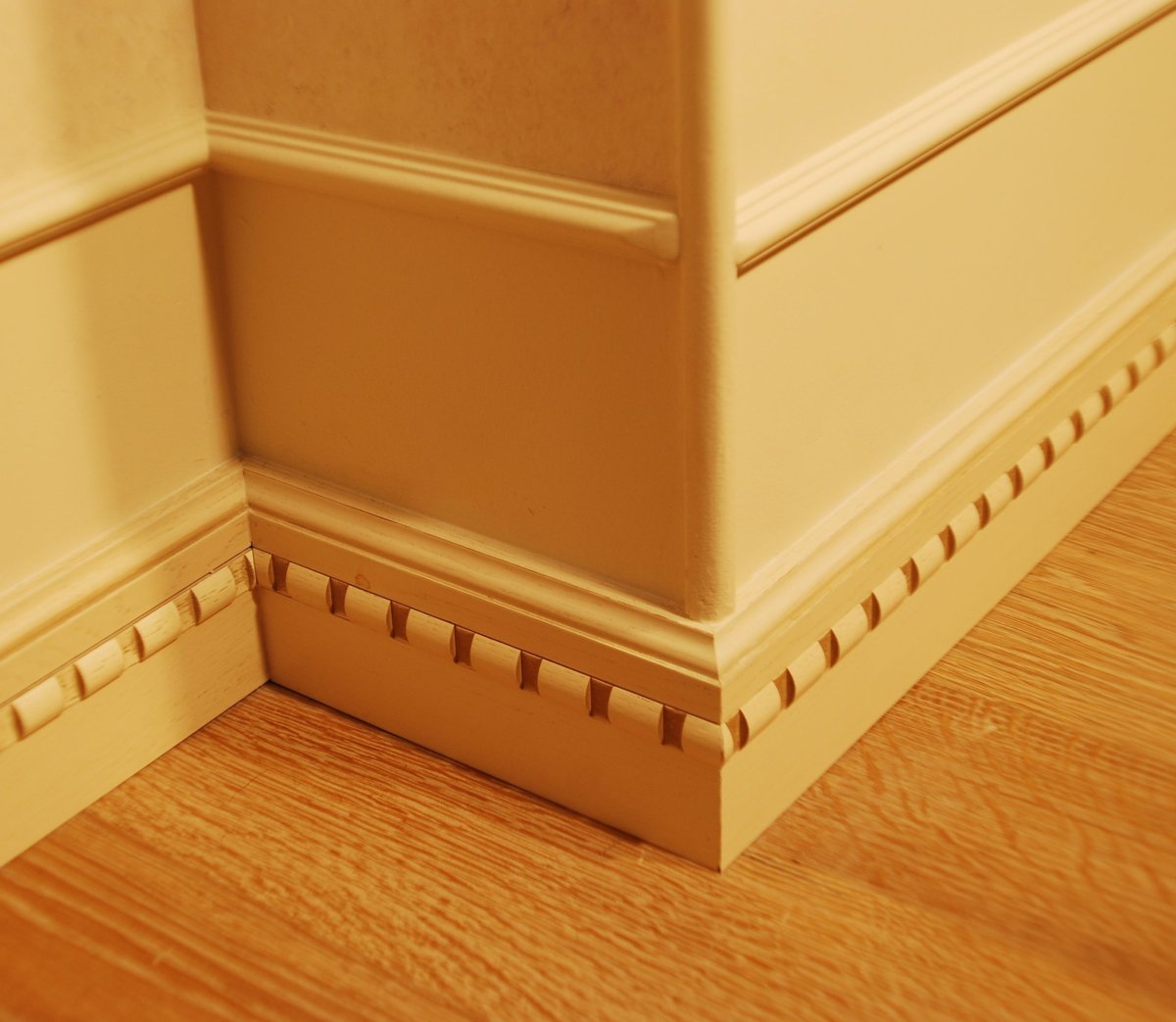 Молдинг Orac p8040