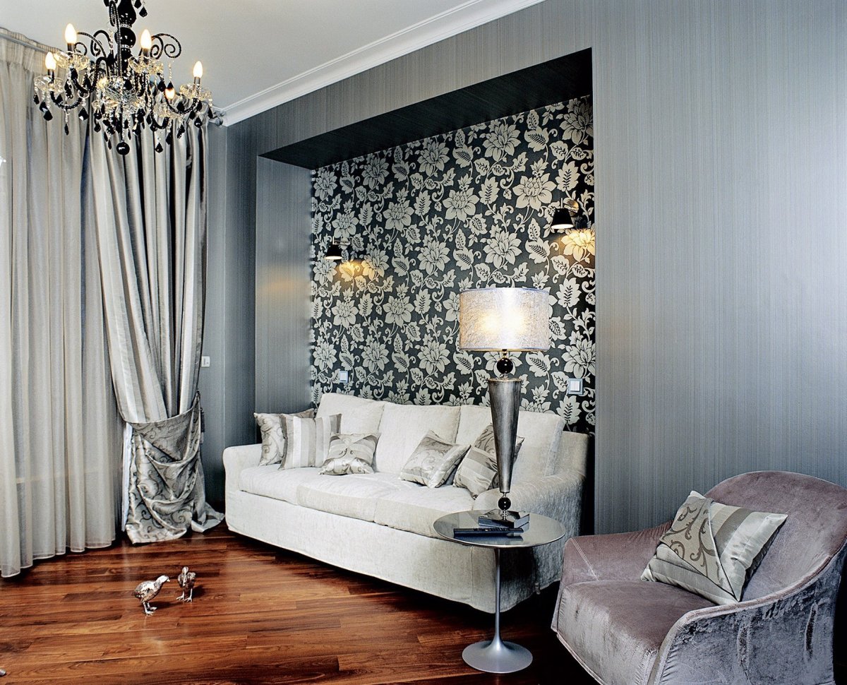 Светлые шторы в зал