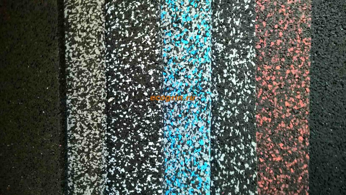 Отделка прихожей жидкими обоями