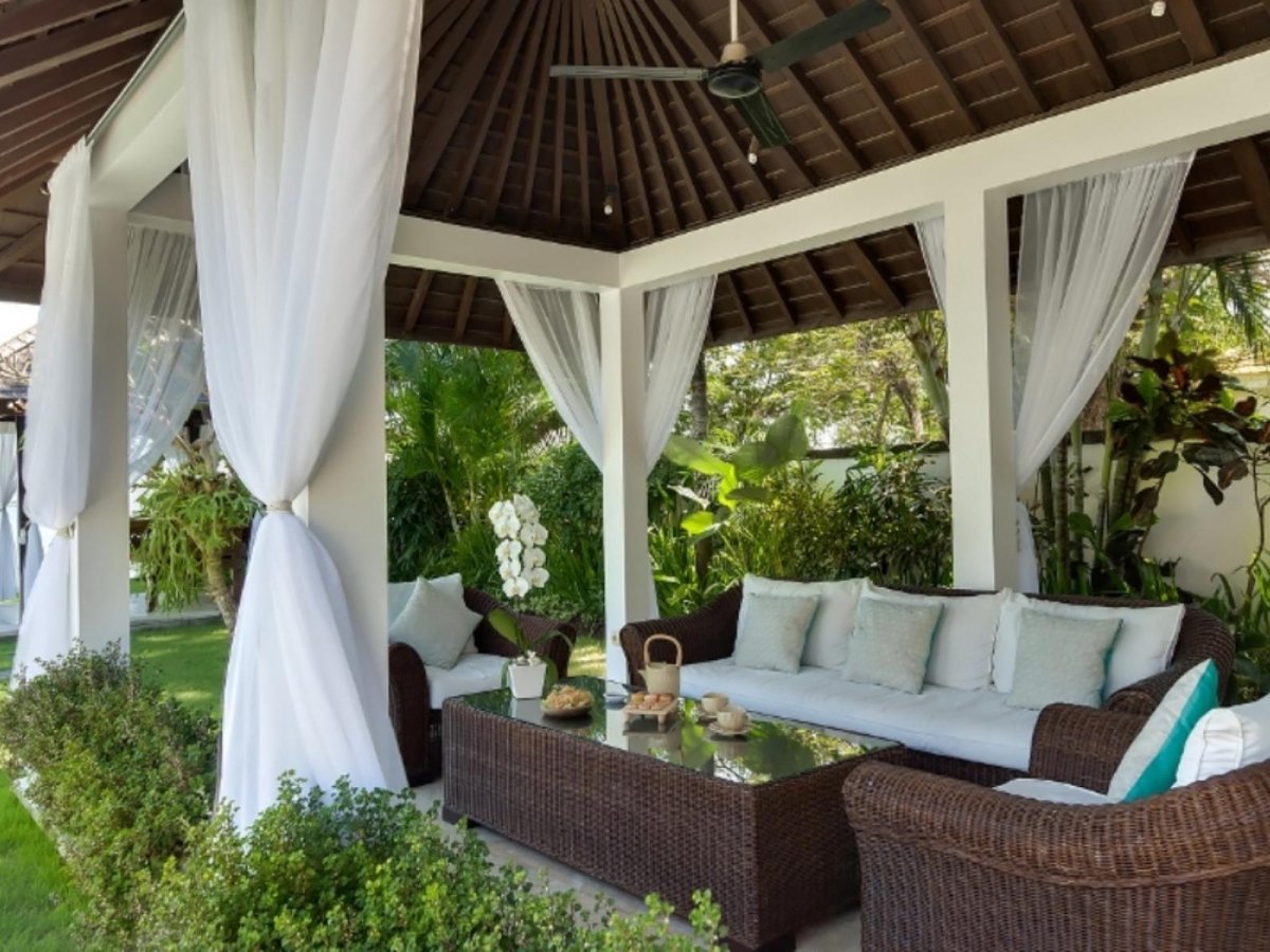 Уличные шторы