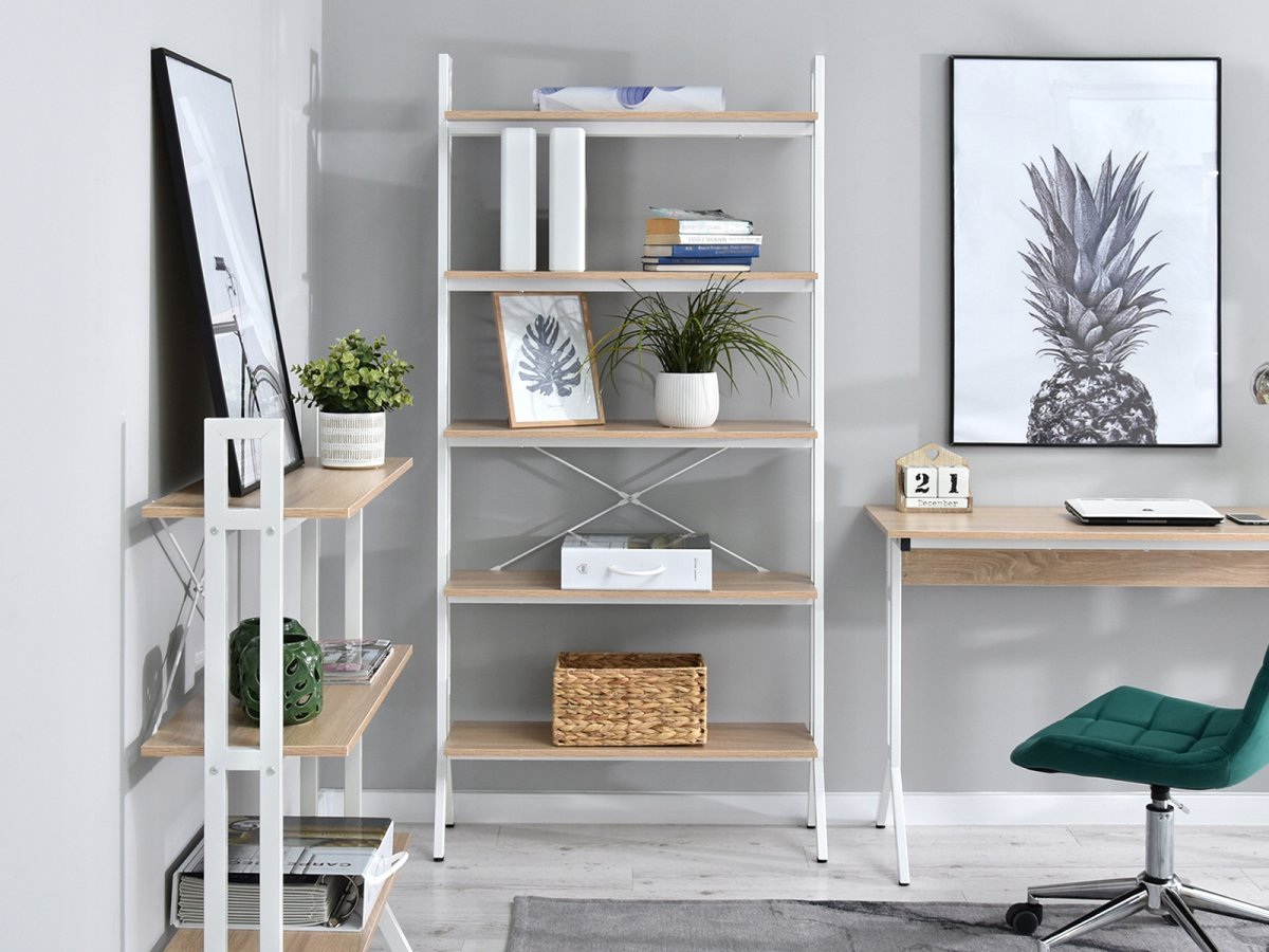 Стеллаж в скандинавском стиле