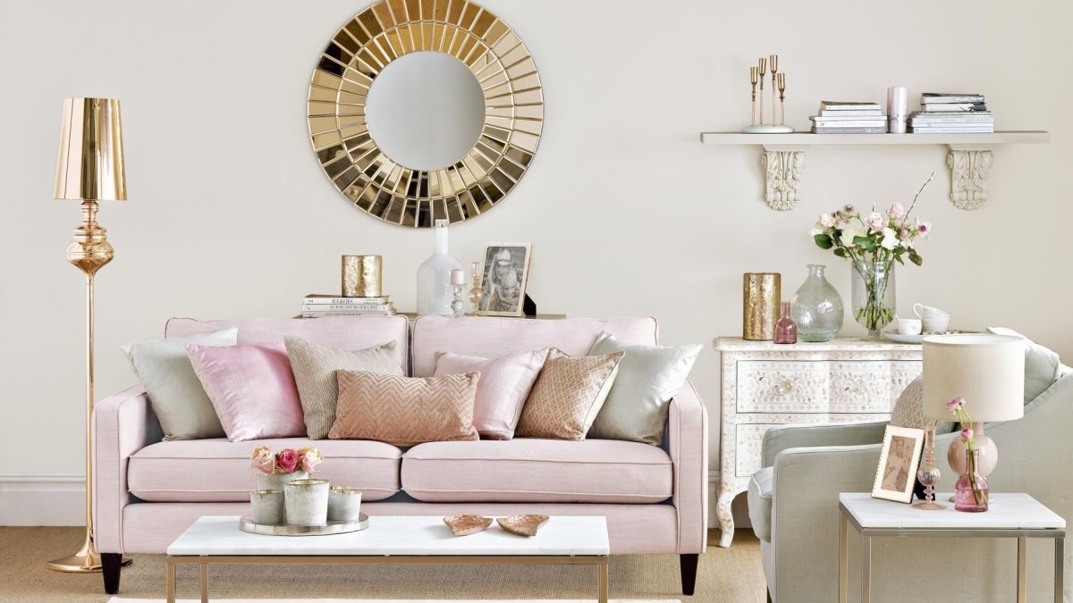 Розовый интерьер