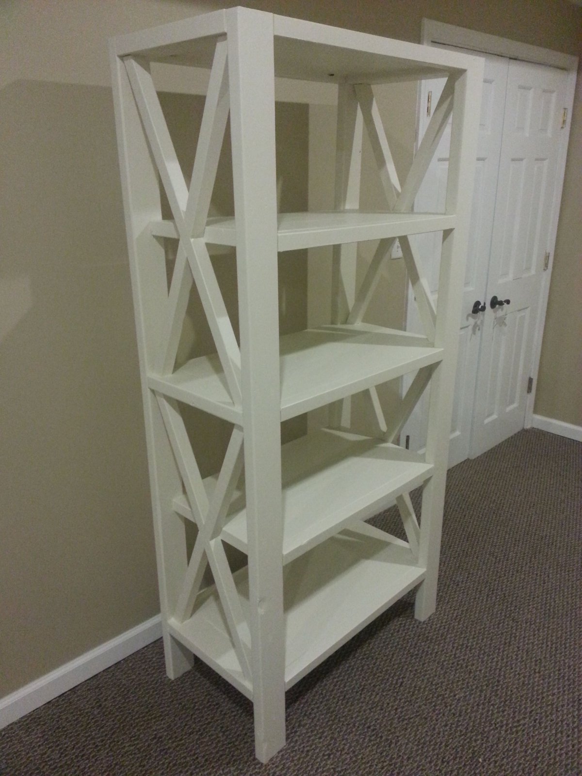 Стеллаж деревянный