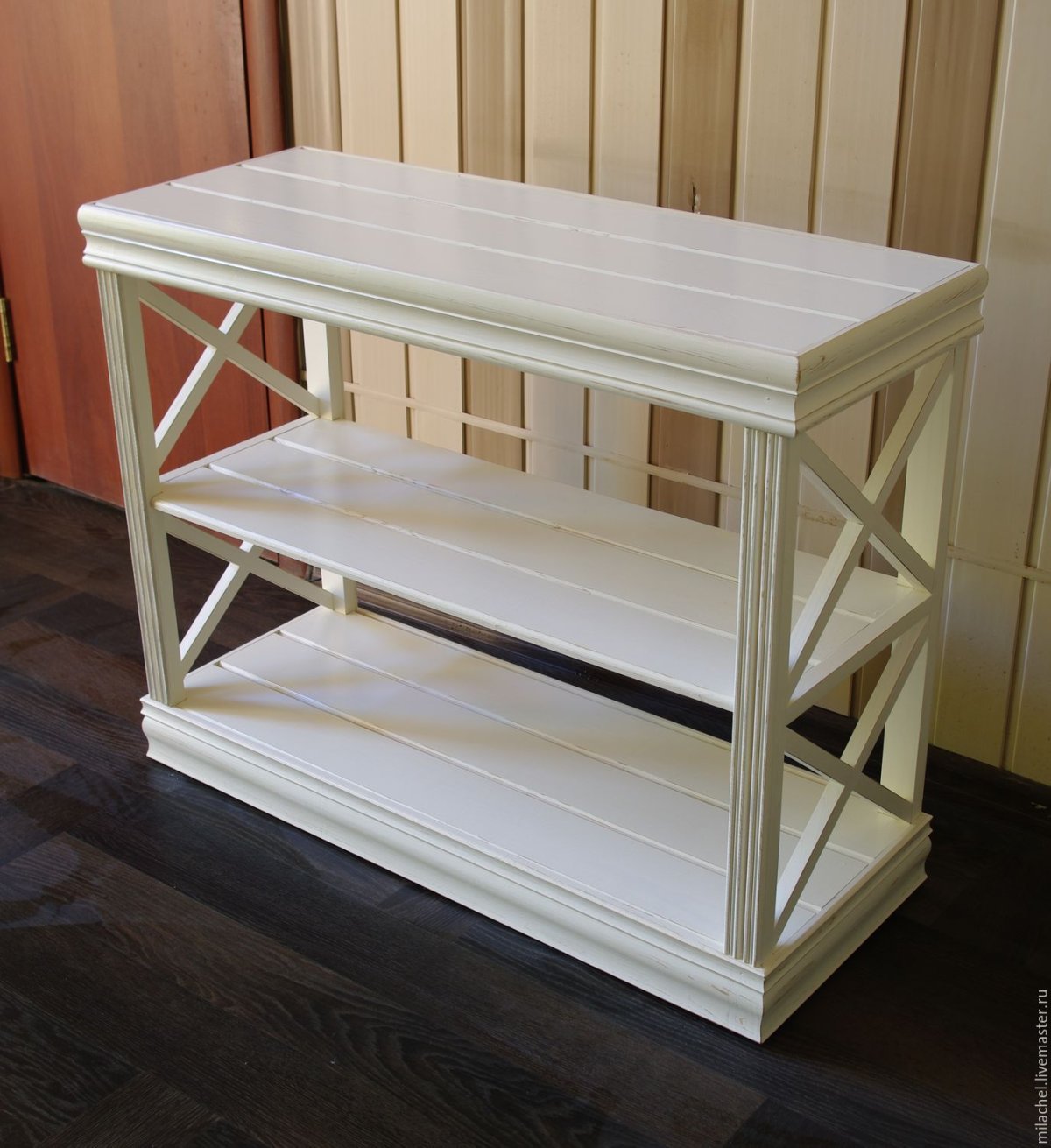 Стеллаж из дерева белый