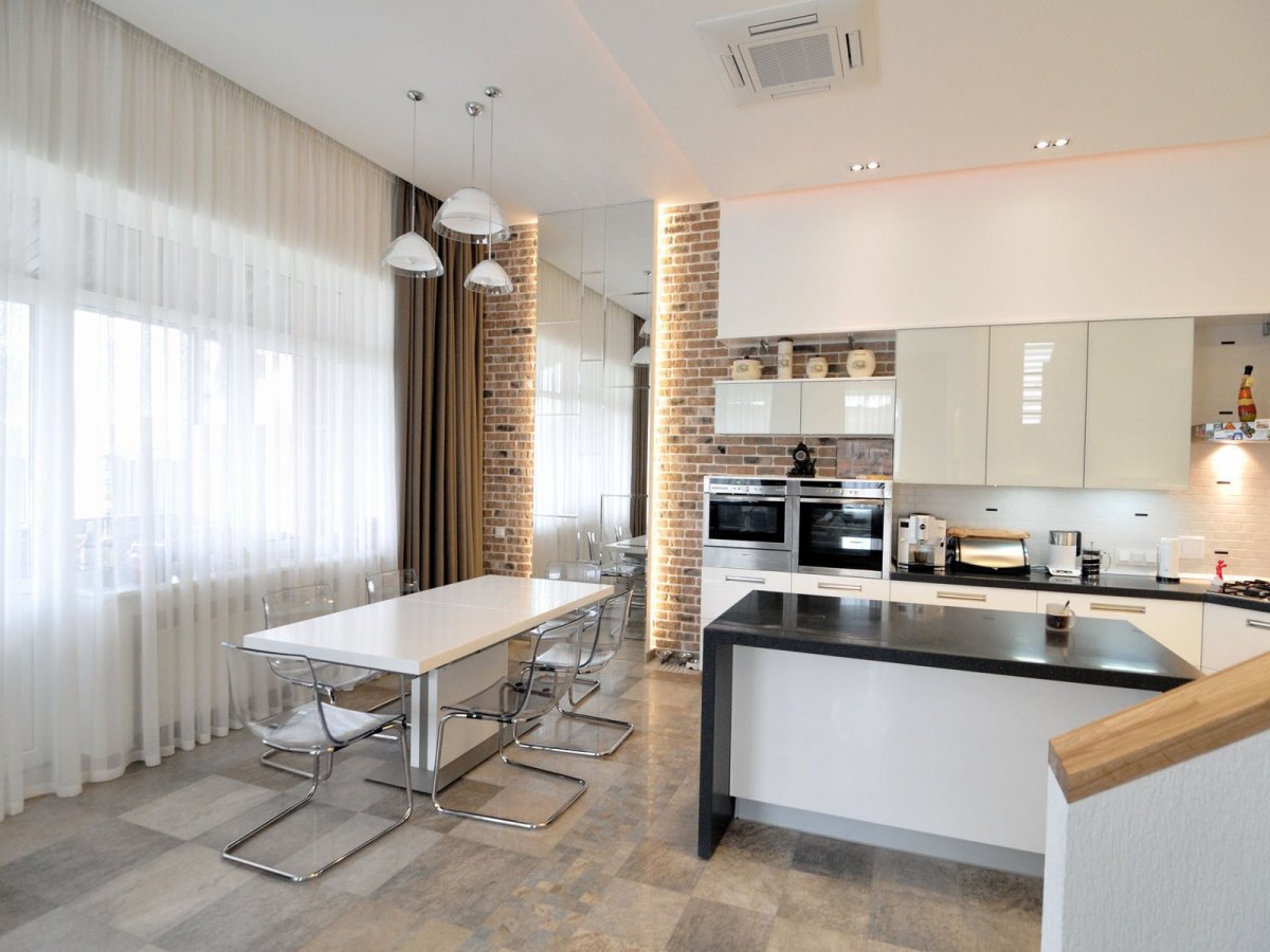 ЖК теорема Петергоф