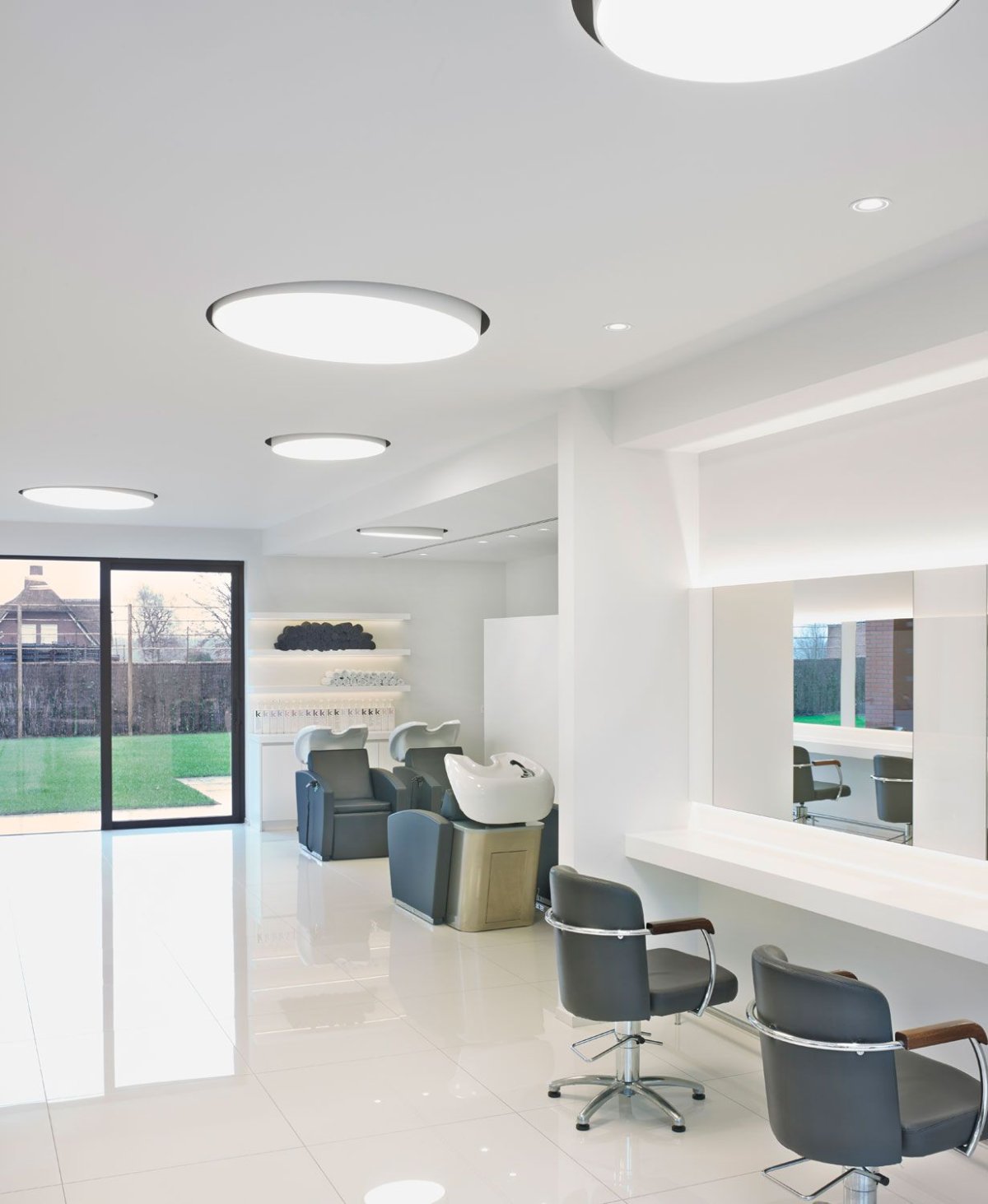 Светильник кухонный под шкаф