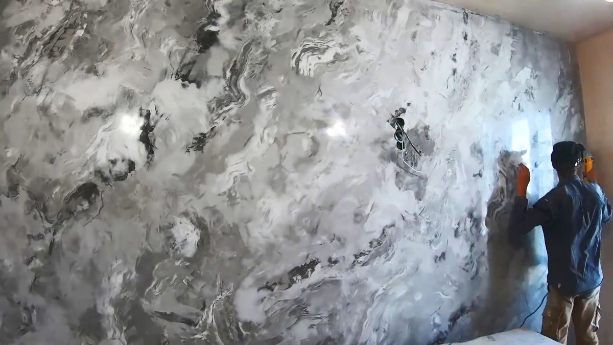 Венецианская интрузия Оникс