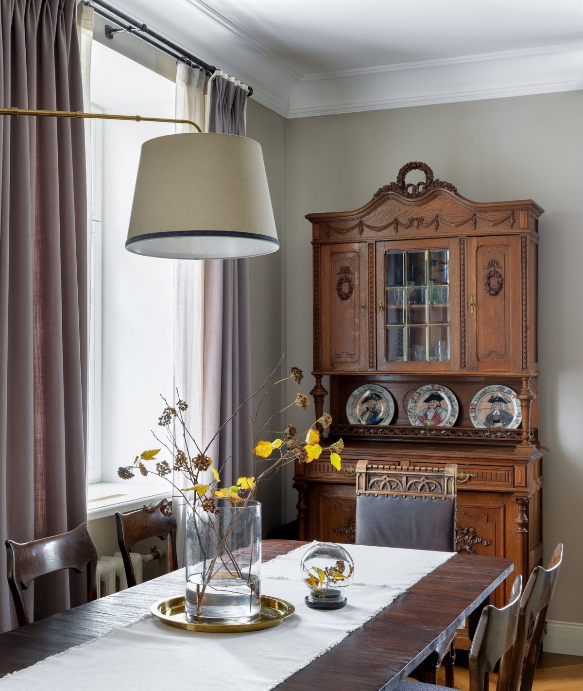 Кухонный буфет