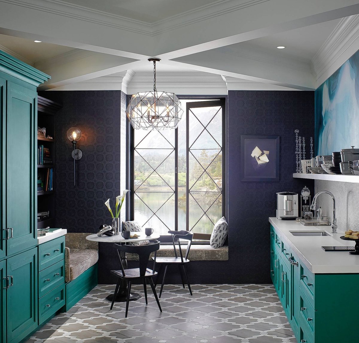 Зеленая плитка на кухне