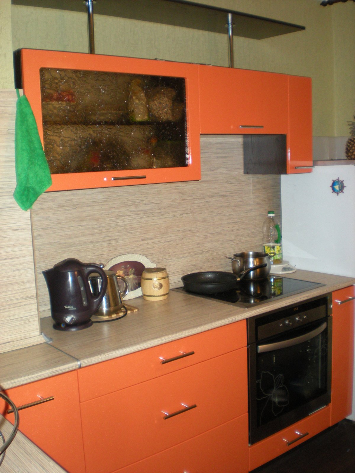 Дизайн кухни в п44 трешка